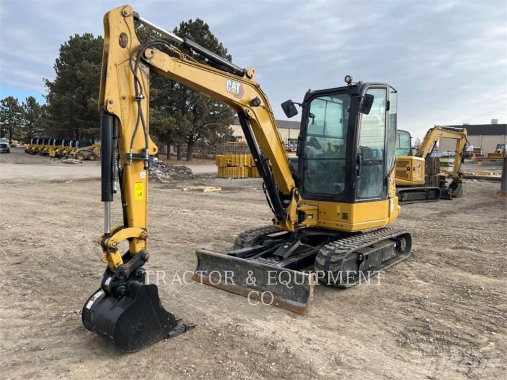 CAT 304 CRCB 履带挖掘机