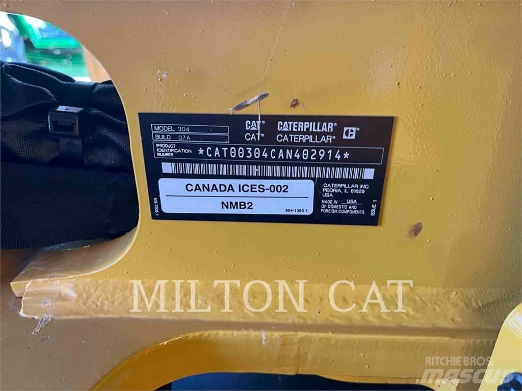 CAT 30407 履带挖掘机