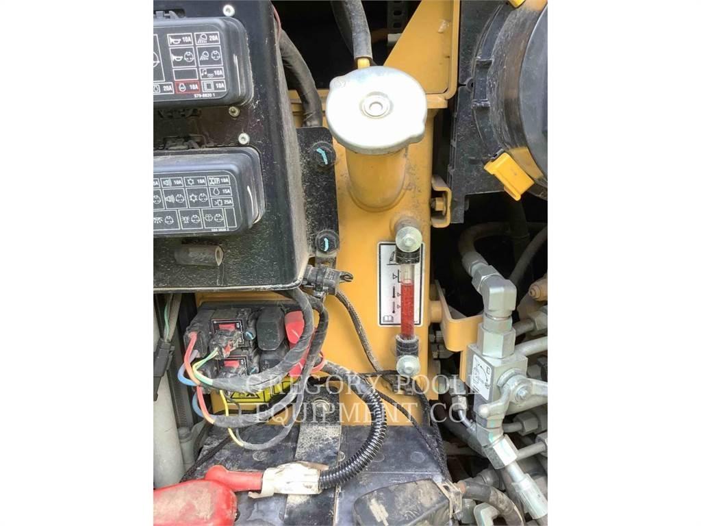 CAT 30407 履带挖掘机