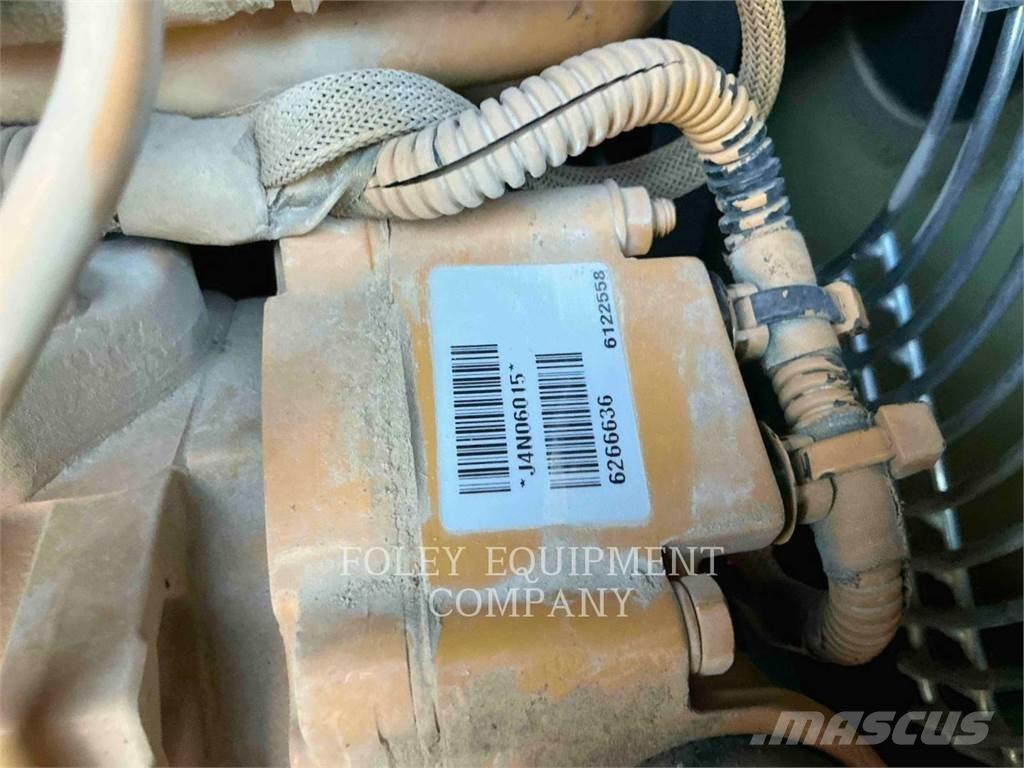 CAT 30407 履带挖掘机