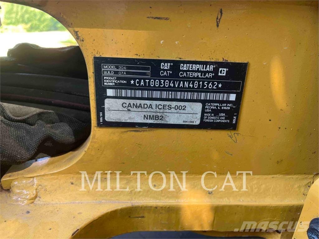 CAT 30407 履带挖掘机