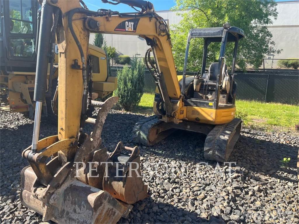 CAT 304CR 履带挖掘机