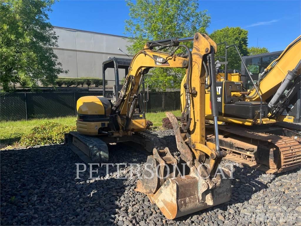 CAT 304CR 履带挖掘机