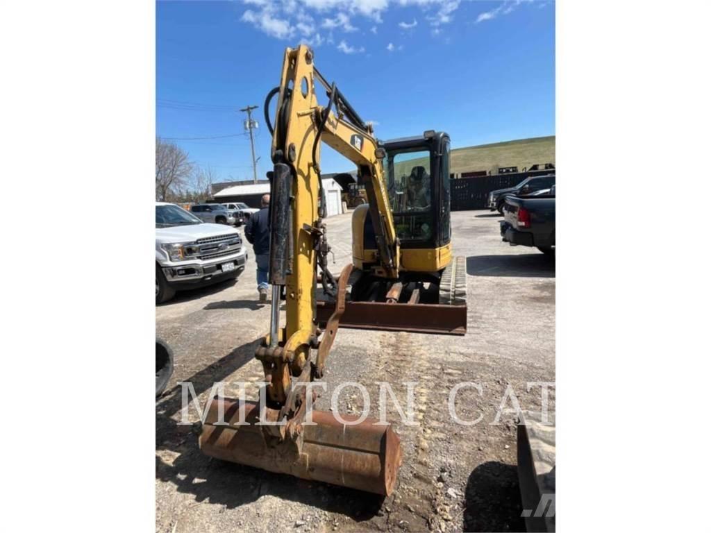 CAT 304DCR 履带挖掘机