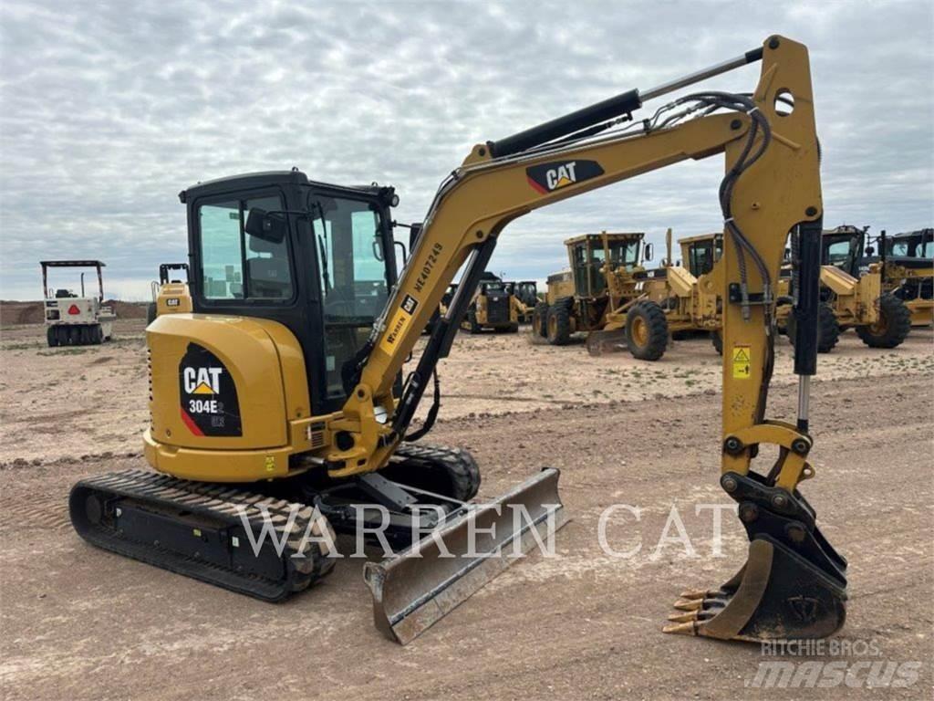 CAT 304E2 履带挖掘机