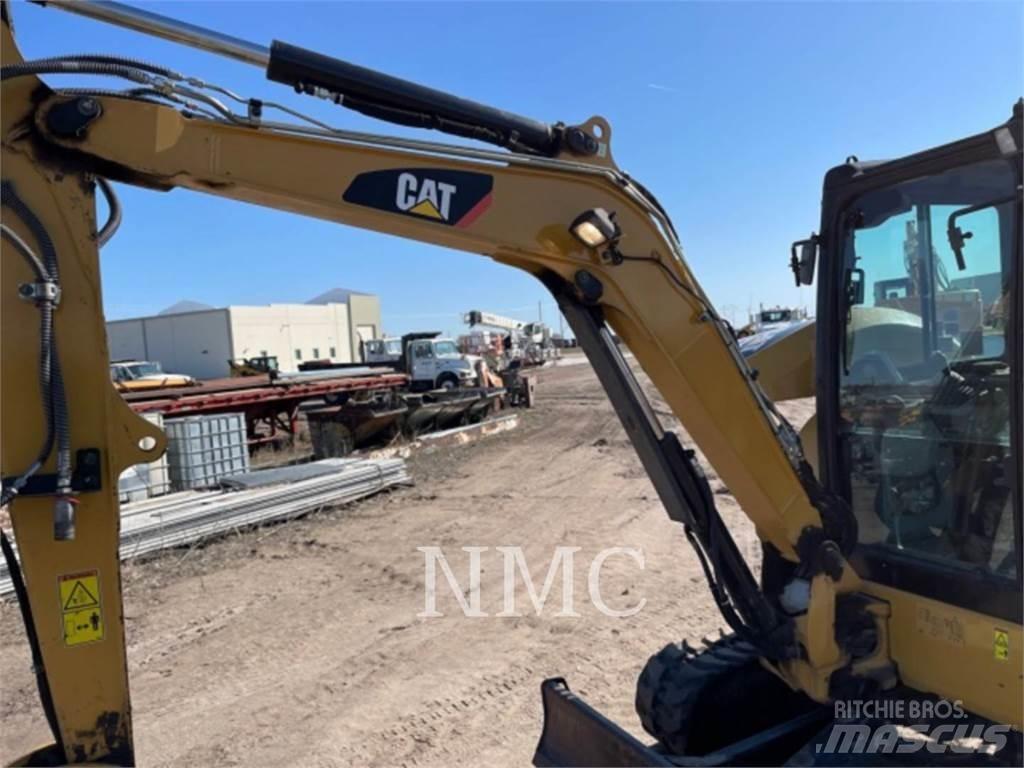 CAT 304E2 履带挖掘机