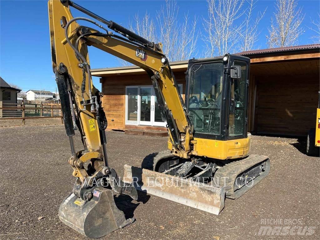 CAT 304E2 履带挖掘机