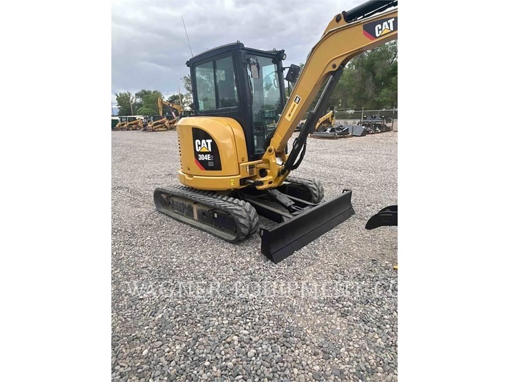 CAT 304E2 履带挖掘机