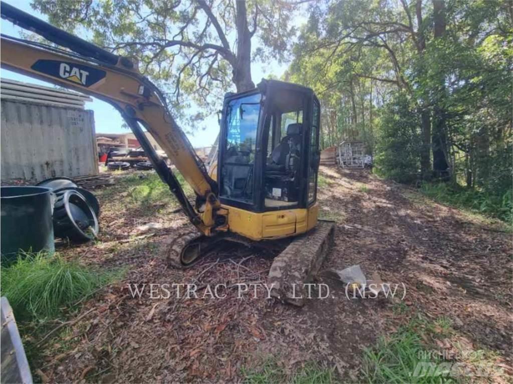 CAT 304E2CR 履带挖掘机