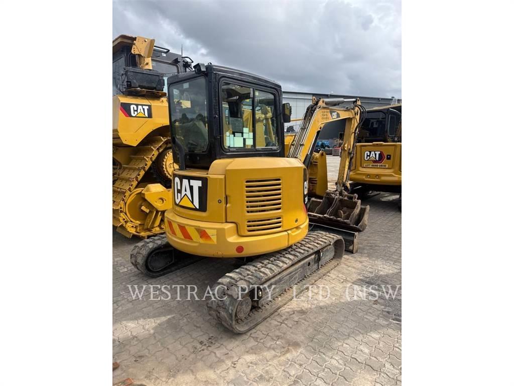 CAT 304E2CR 履带挖掘机