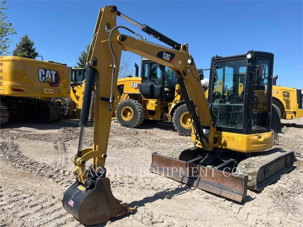 CAT 304E2CR 履带挖掘机