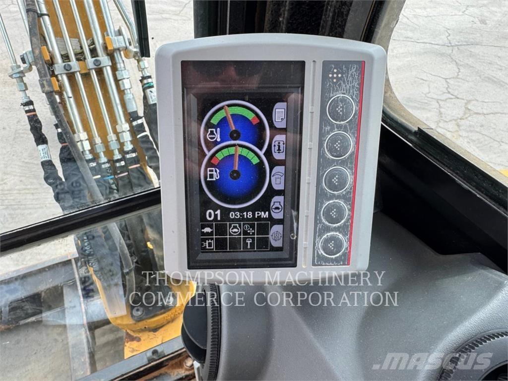 CAT 304E2CR 履带挖掘机