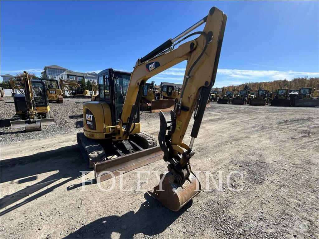 CAT 304E2CR 履带挖掘机