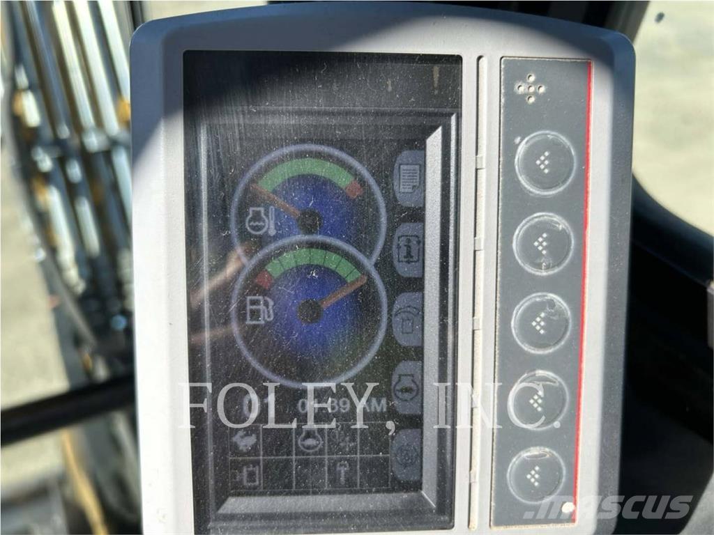 CAT 304E2CR 履带挖掘机