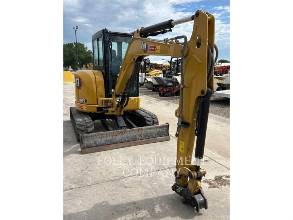 CAT 304E2LC 履带挖掘机