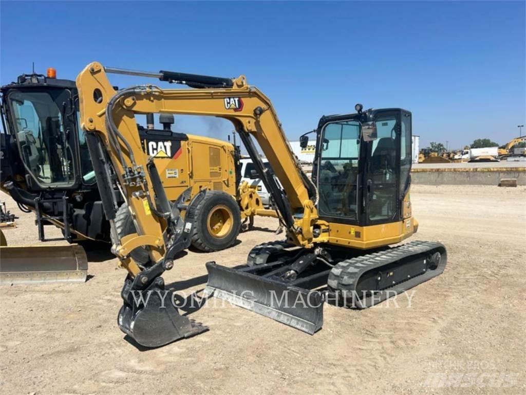 CAT 305 履带挖掘机