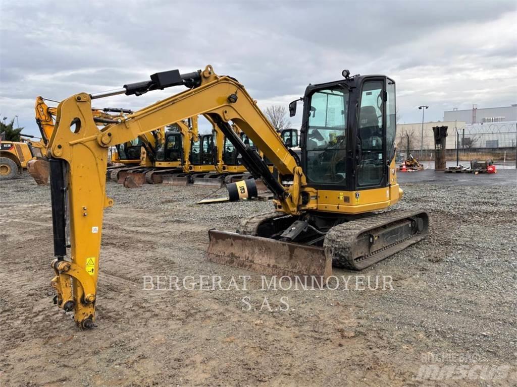 CAT 305 履带挖掘机
