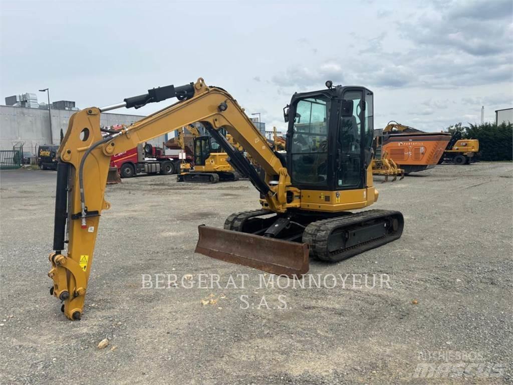 CAT 305 履带挖掘机