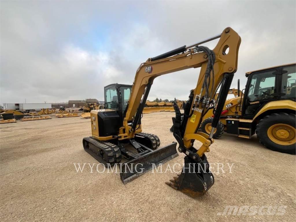 CAT 305 履带挖掘机