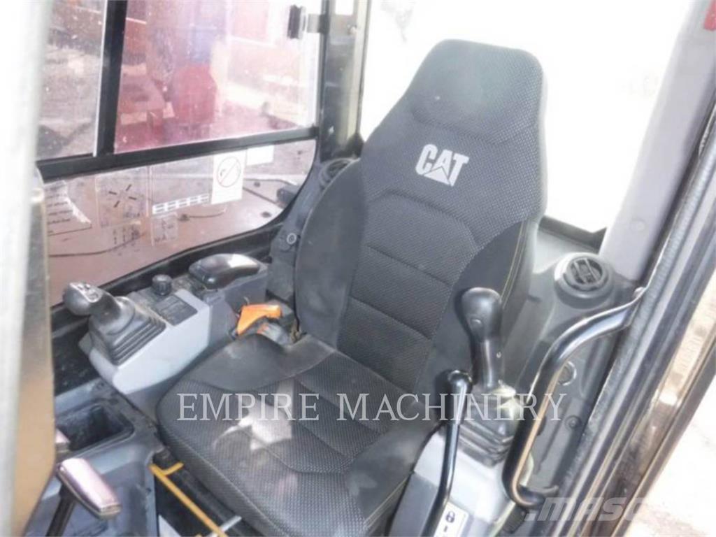 CAT 305-07 CA 履带挖掘机