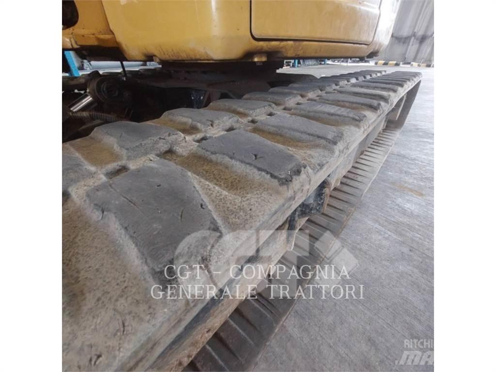 CAT 305.5 E2 履带挖掘机