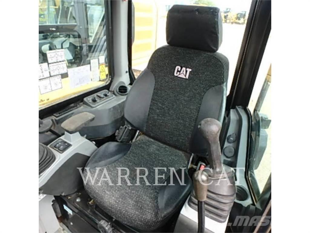 CAT 305.5E2 履带挖掘机