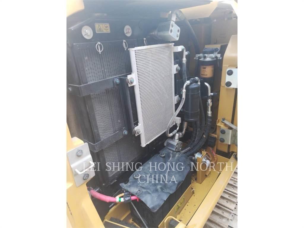 CAT 305.5E2 履带挖掘机