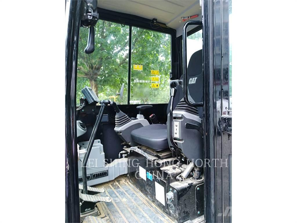 CAT 305.5E2 履带挖掘机