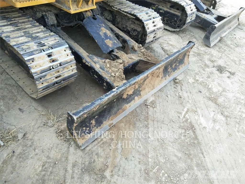 CAT 305.5E2 履带挖掘机