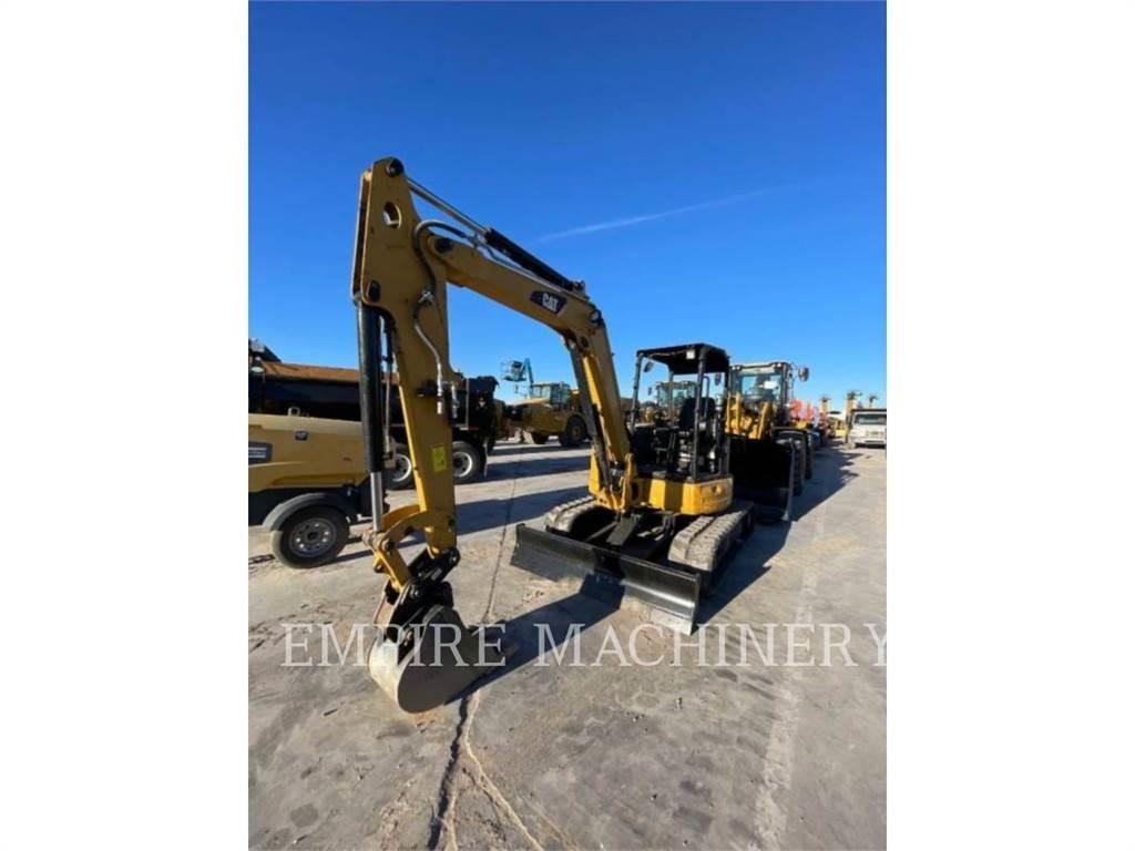 CAT 305.5E2 OR 履带挖掘机