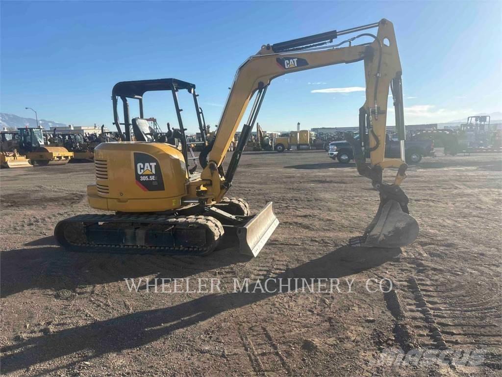 CAT 305.5E2C1T 履带挖掘机