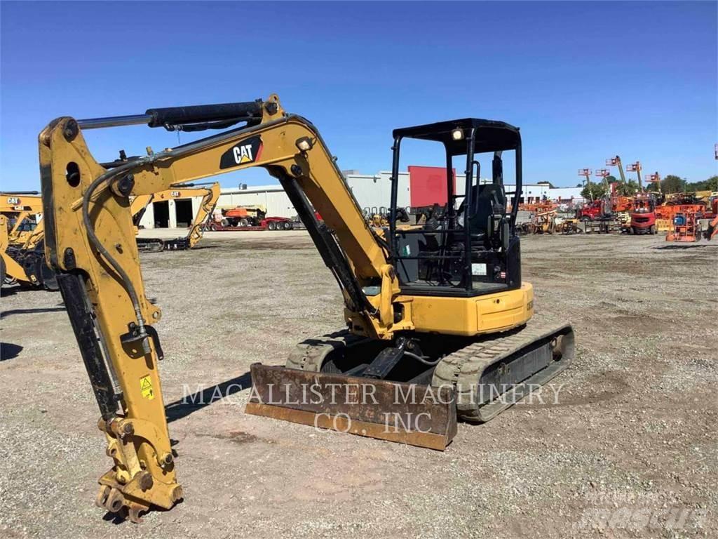 CAT 305.5E2CR 履带挖掘机