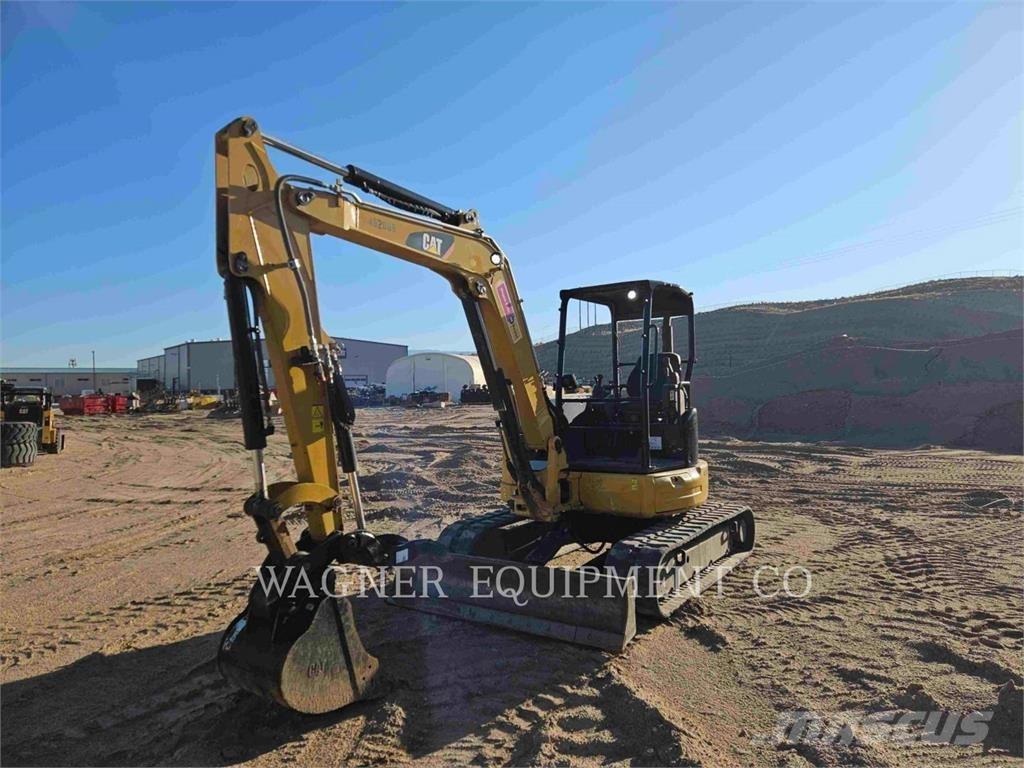 CAT 305.5E2CR 履带挖掘机