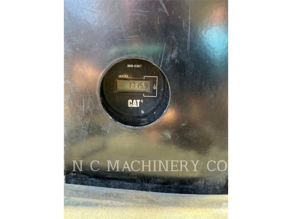 CAT 305.5E2CRB 履带挖掘机