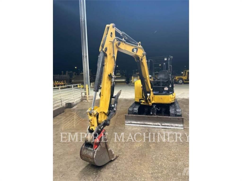 CAT 305.5E2ORT 履带挖掘机