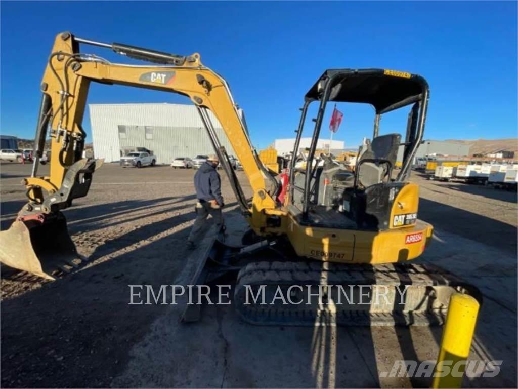 CAT 305.5E2ORT 履带挖掘机