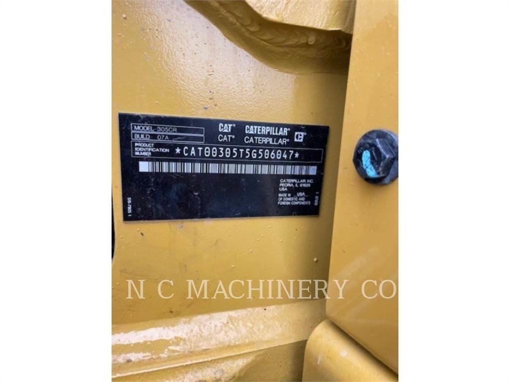CAT 305 CRCB 履带挖掘机