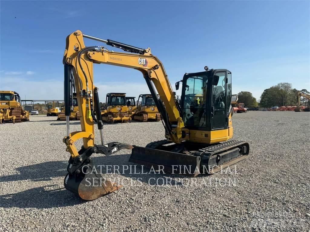 CAT 30507CR 履带挖掘机