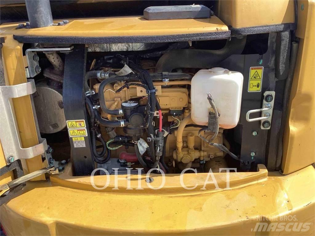 CAT 305E2 履带挖掘机
