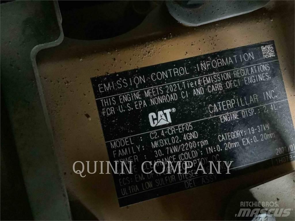 CAT 305E2 履带挖掘机
