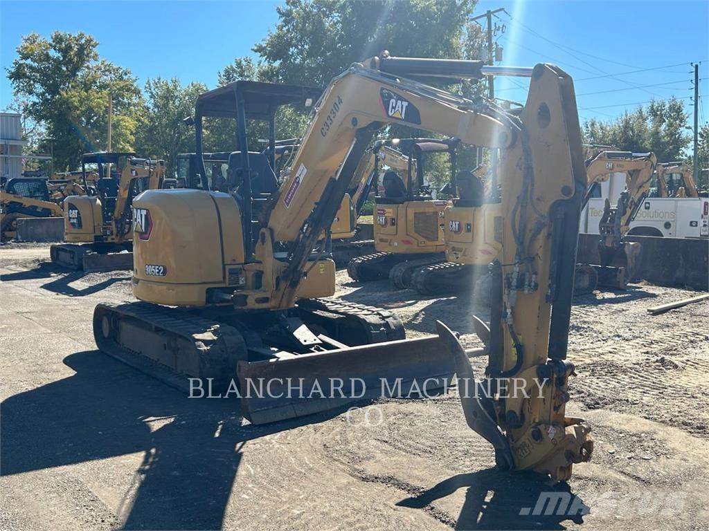 CAT 305E2 履带挖掘机