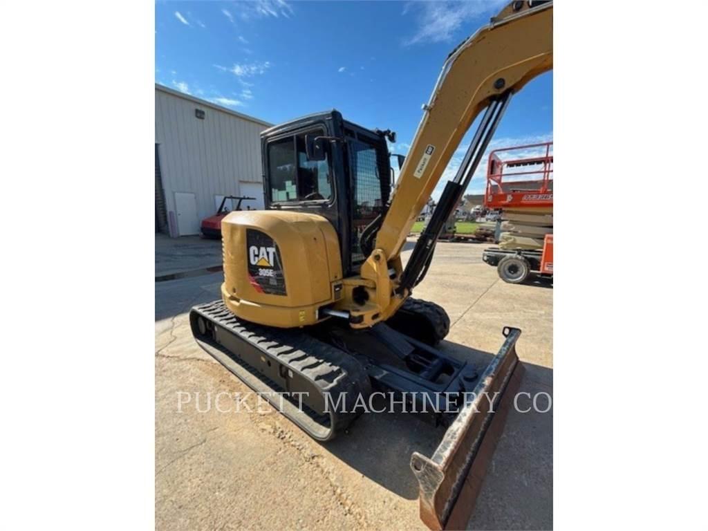 CAT 305E2CR 履带挖掘机