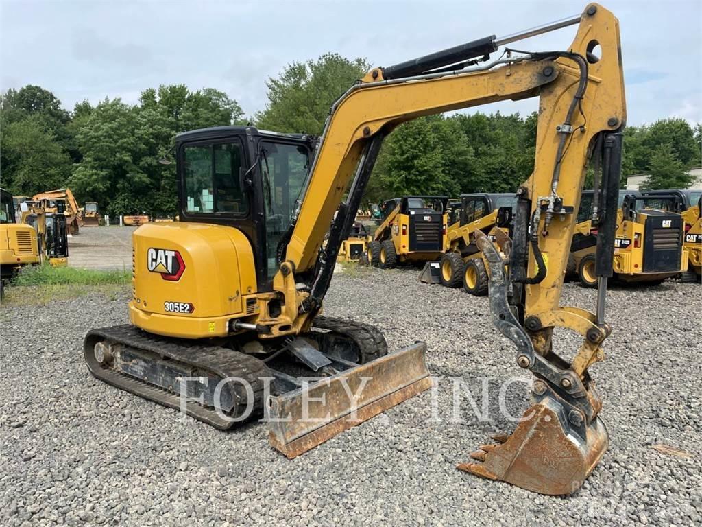 CAT 305E2CR 履带挖掘机