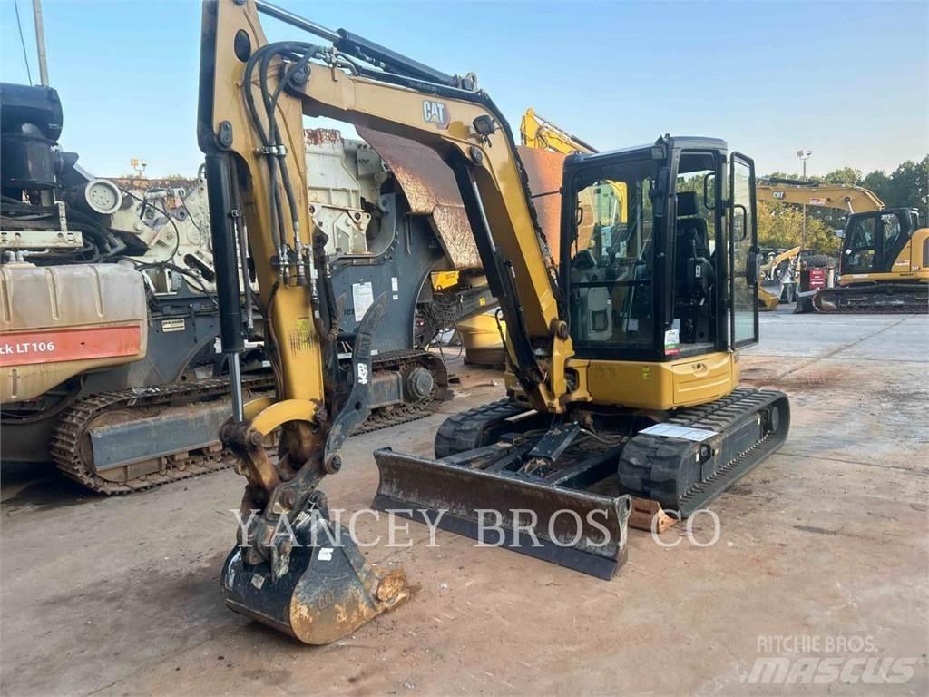 CAT 305E2CR 履带挖掘机