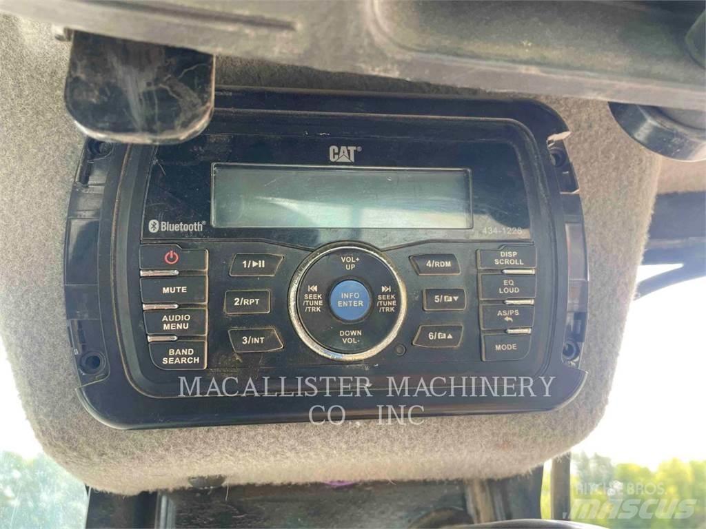 CAT 305E2CR 履带挖掘机