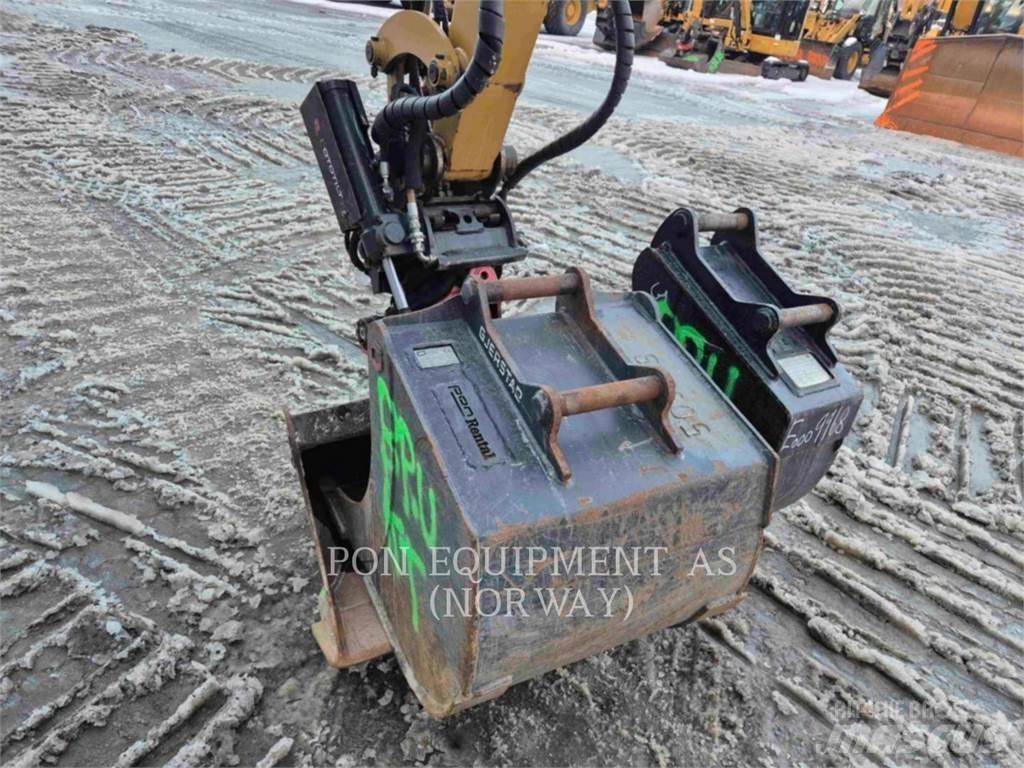 CAT 305E2CR 履带挖掘机