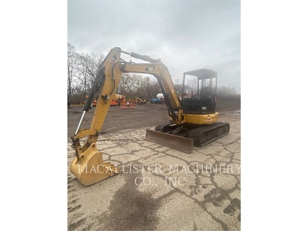 CAT 305E2CR 履带挖掘机