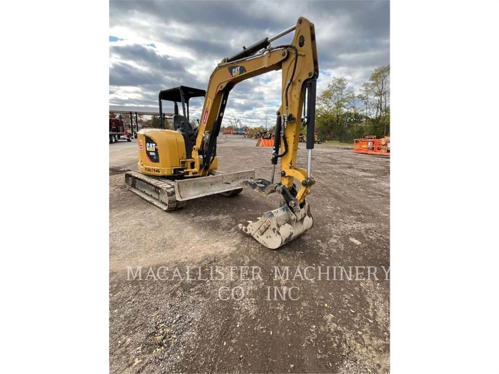CAT 305E2CR 履带挖掘机