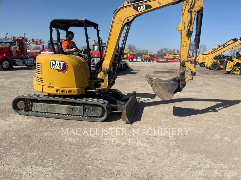 CAT 305E2CR 履带挖掘机