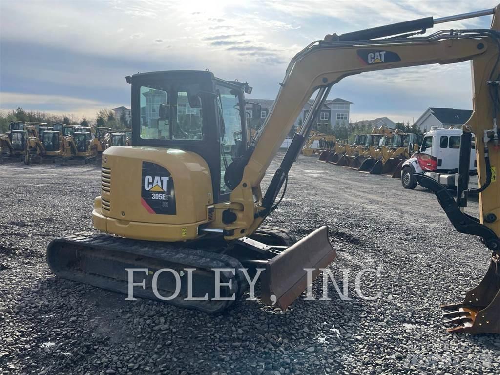 CAT 305E2CR 履带挖掘机